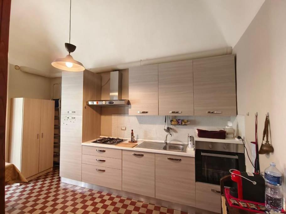 Retroetnea - Appartamento In Centro Storico - Con Camere Comunicanti Catania Luaran gambar